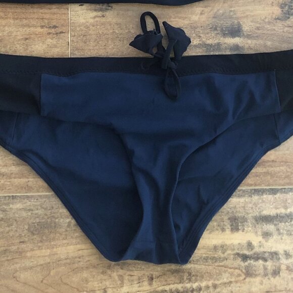 𝅺***rare***lululemon Sandy Savasana Bikini Bottom - Picture 3 of 4